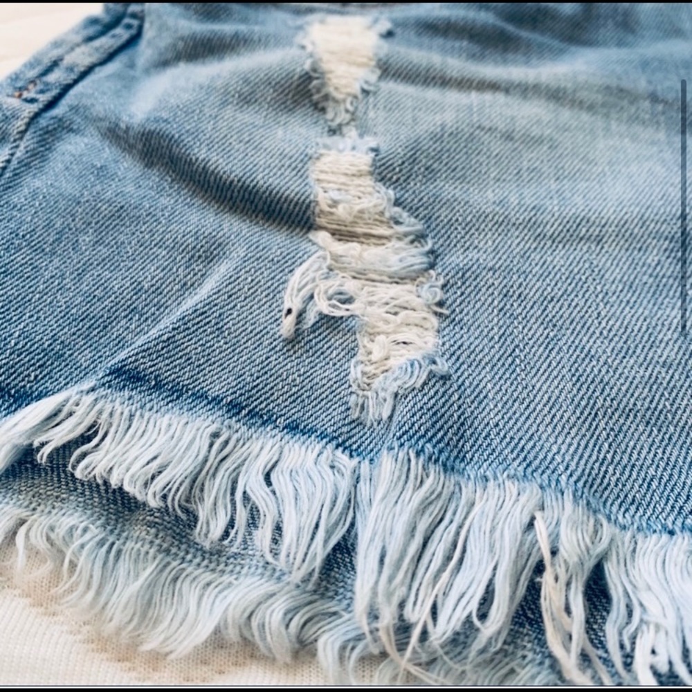H&M High Rise Denim Jeans - Picture 4 of 8